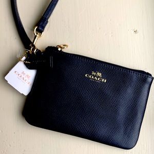 NWT Coach Corner Zip wristlet